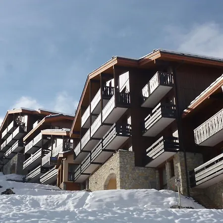 Apartment Renove, Calme, Dernier Etage, Acces Direct Aux Pistes - Fr-1-514-86 *